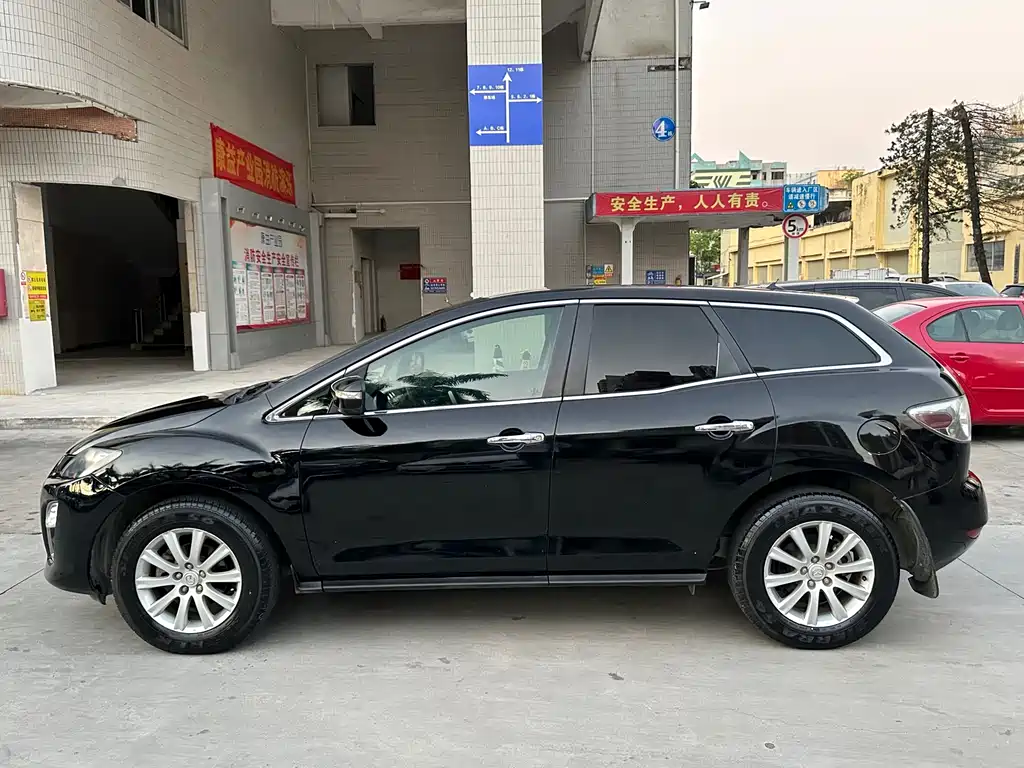 Mazda CX-7 (Import) 2.5 L Luxury