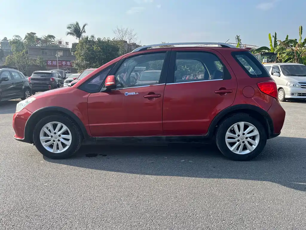 SX4 1.6 L Manual Cool Sharp