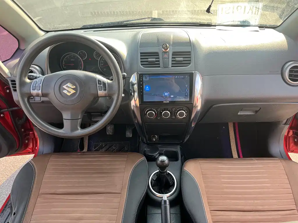 SX4 1.6 L Manual Cool Sharp
