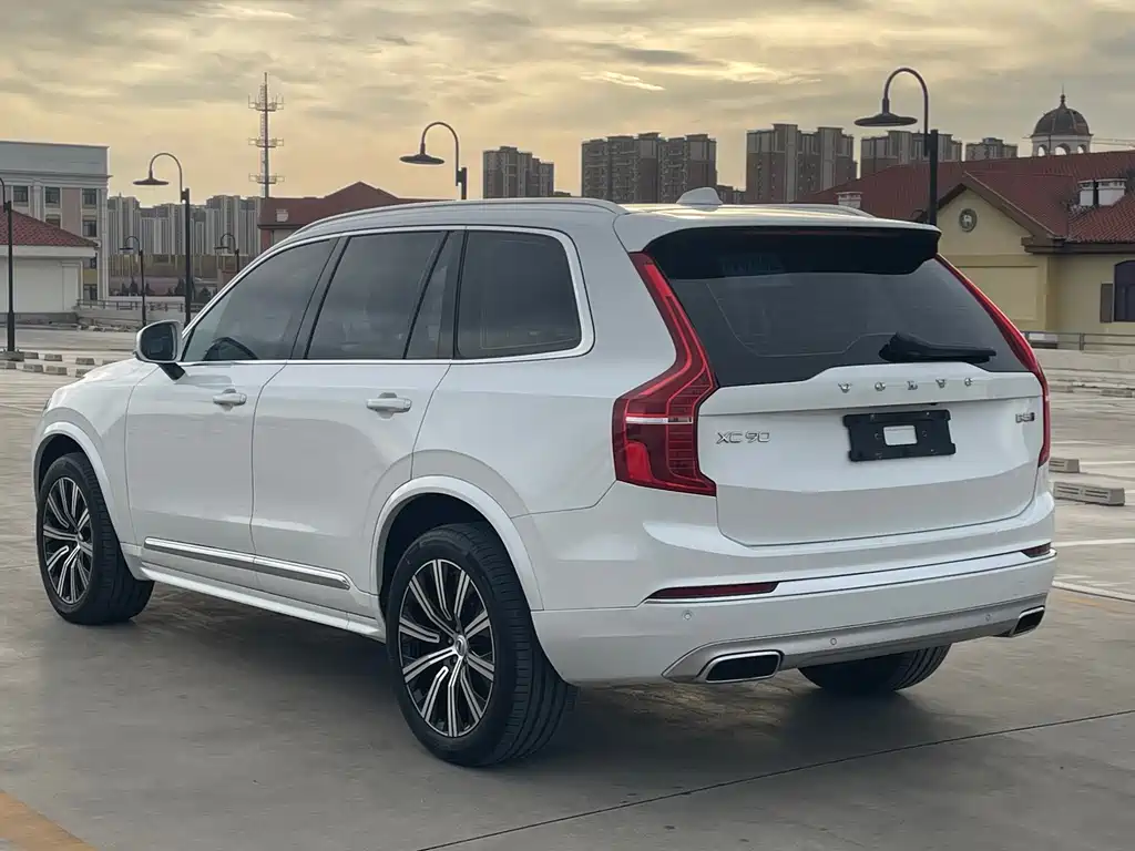 Volvo XC90 B5 Smart Travel Luxury 7-seat