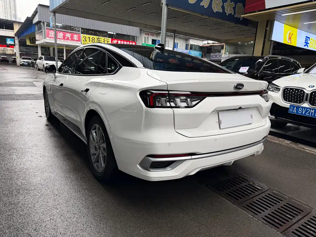 Mondeo Facelift EcoBoost 245 Luxury