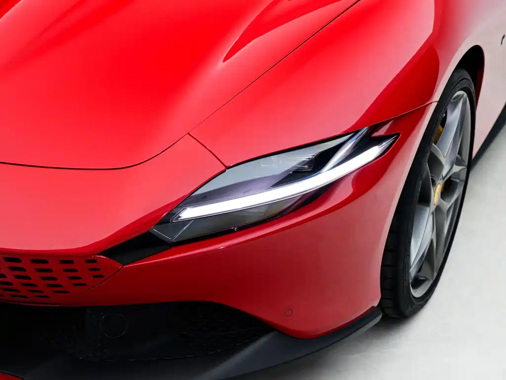 Roma 3.9 T V8