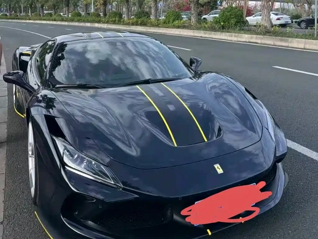 Ferrari F8 Tributo 3.9 T V8