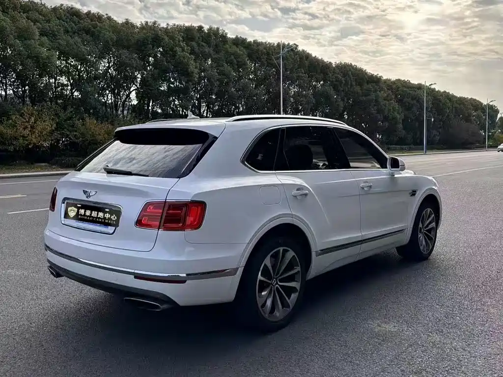Bentayga 6.0 T Standard
