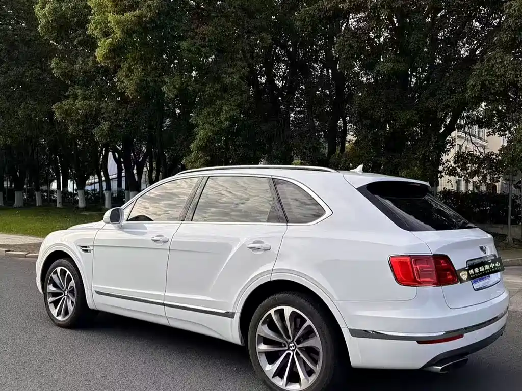 Bentayga 6.0 T Standard