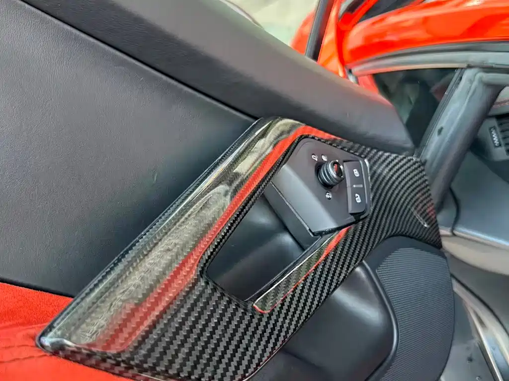 Aventador LP 700-4