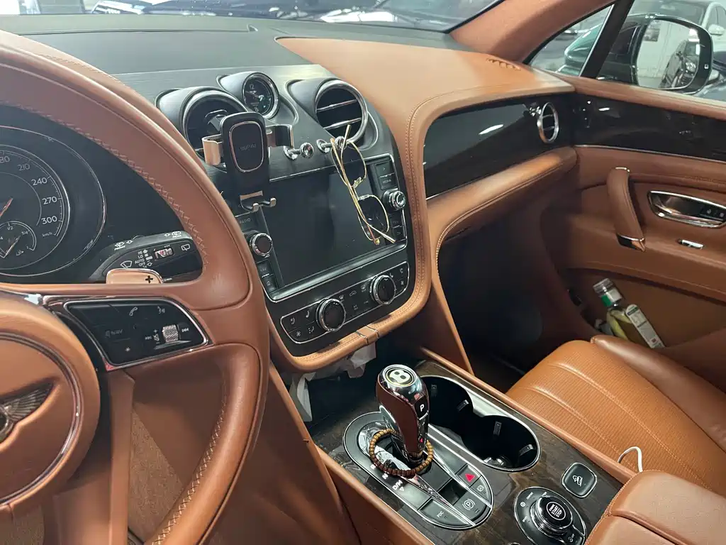 Bentayga 4.0 T V8