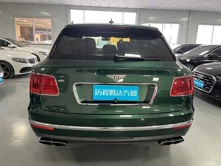 Bentley Bentayga 4.0 T V8
