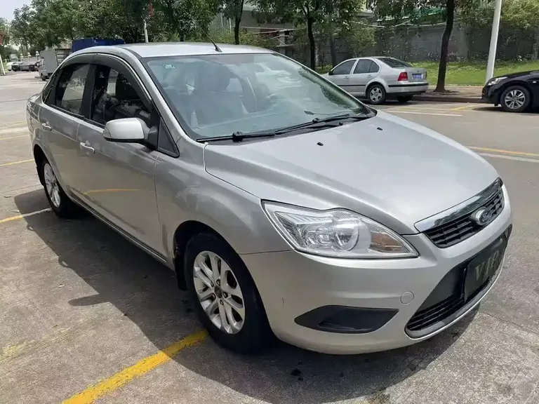 Ford Focus Sedan Classic 1.8 L Auto Basic
