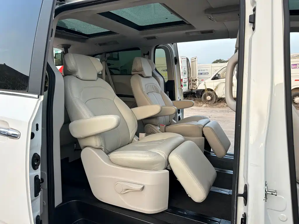 Maxus G10 2.0 T Auto Luxury Executive