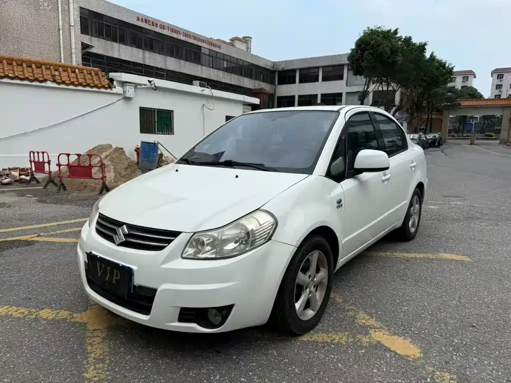 SX4 Sedan 1.6 L Auto Luxury