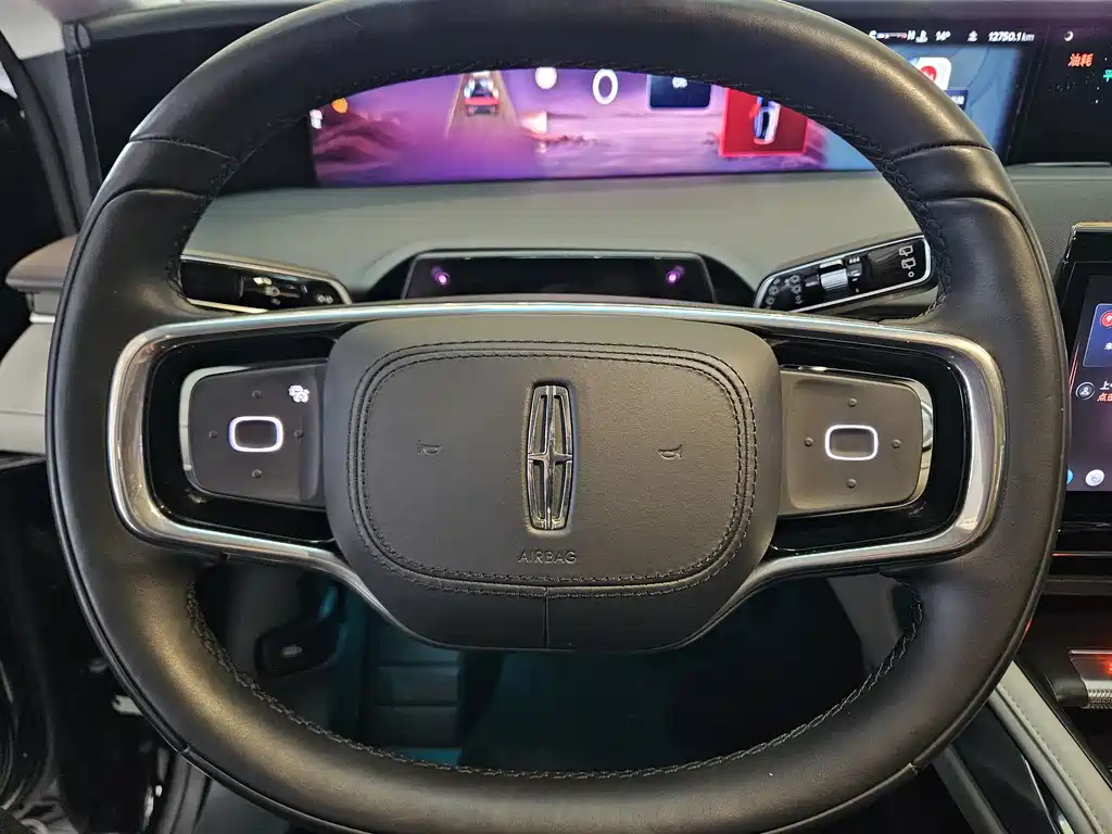 Nautilus 2.0 T 4 WD Supreme Wise Hybrid
