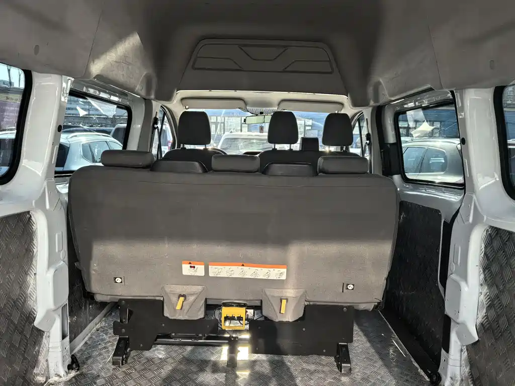 Transit 2.0 T Gasoline Multi-purpose Commercial MWB Mid Roof 6-seat CN-VI