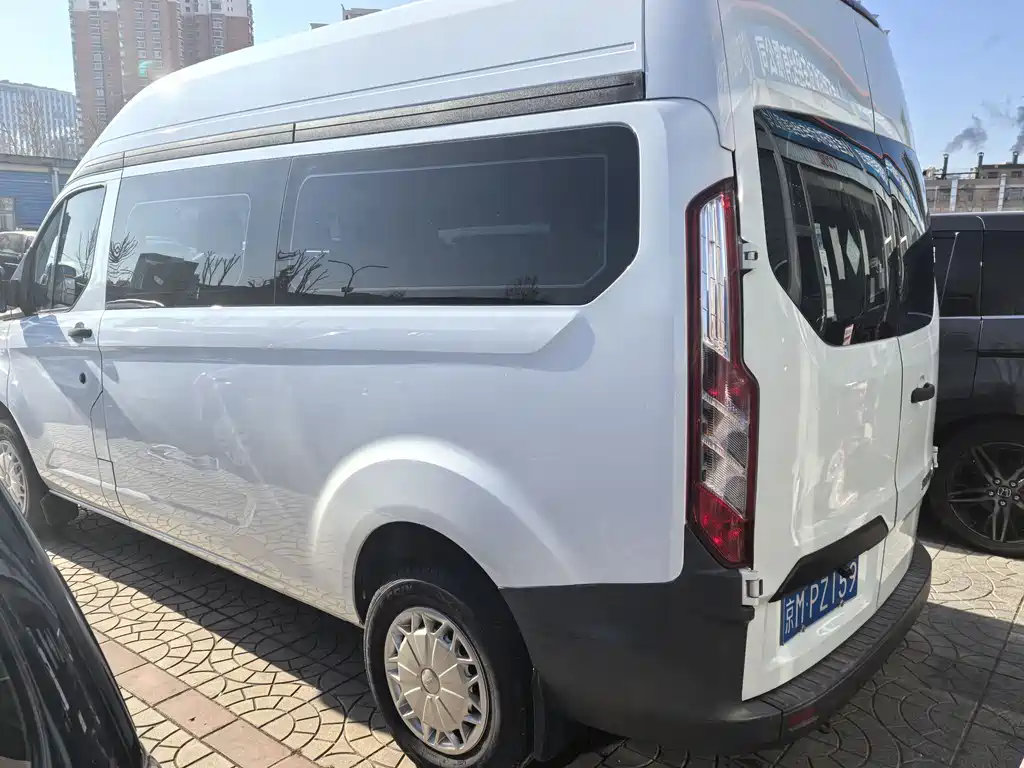 Transit 2.0 T Gasoline Multi-purpose Commercial MWB Mid Roof 6-seat CN-VI
