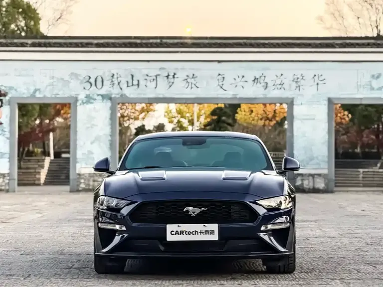 Ford Mustang 2.3 L EcoBoost