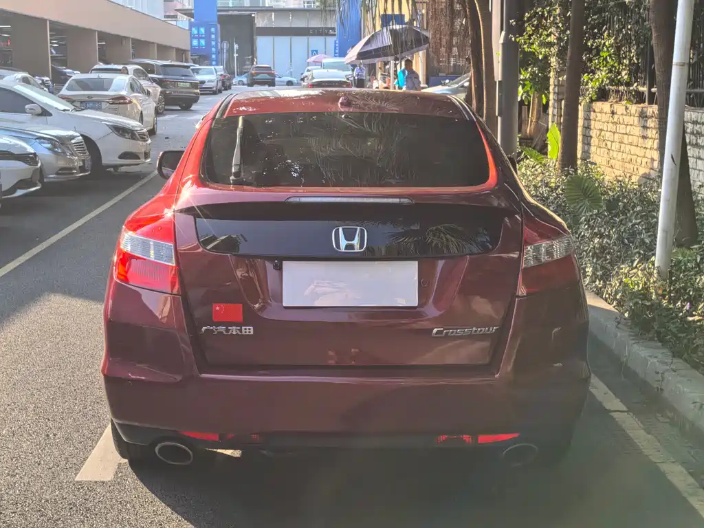 Crosstour 2.4 L Premium
