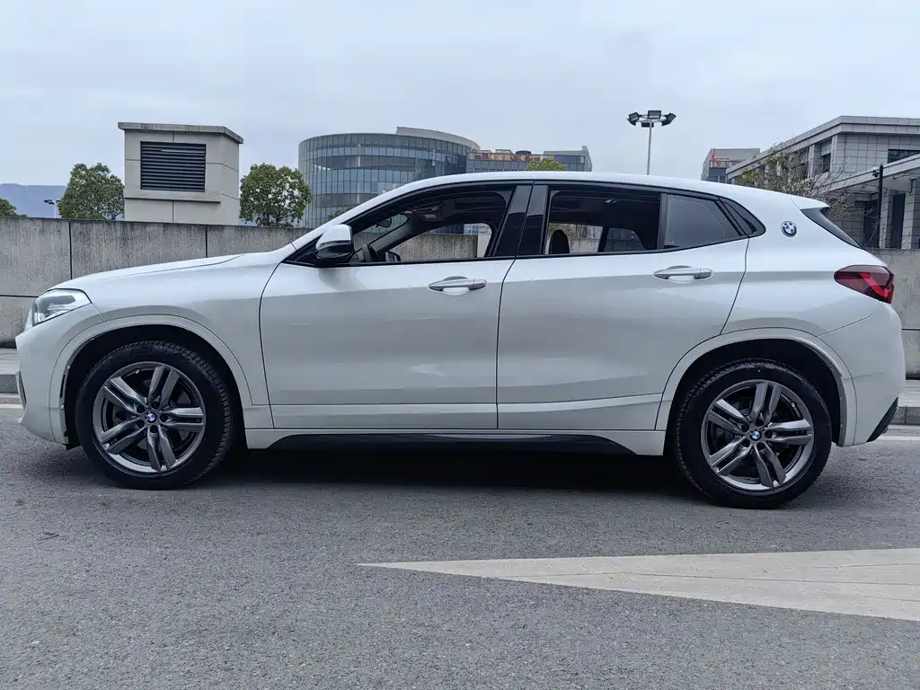 BMW X2 sDrive25 i M Sport Package