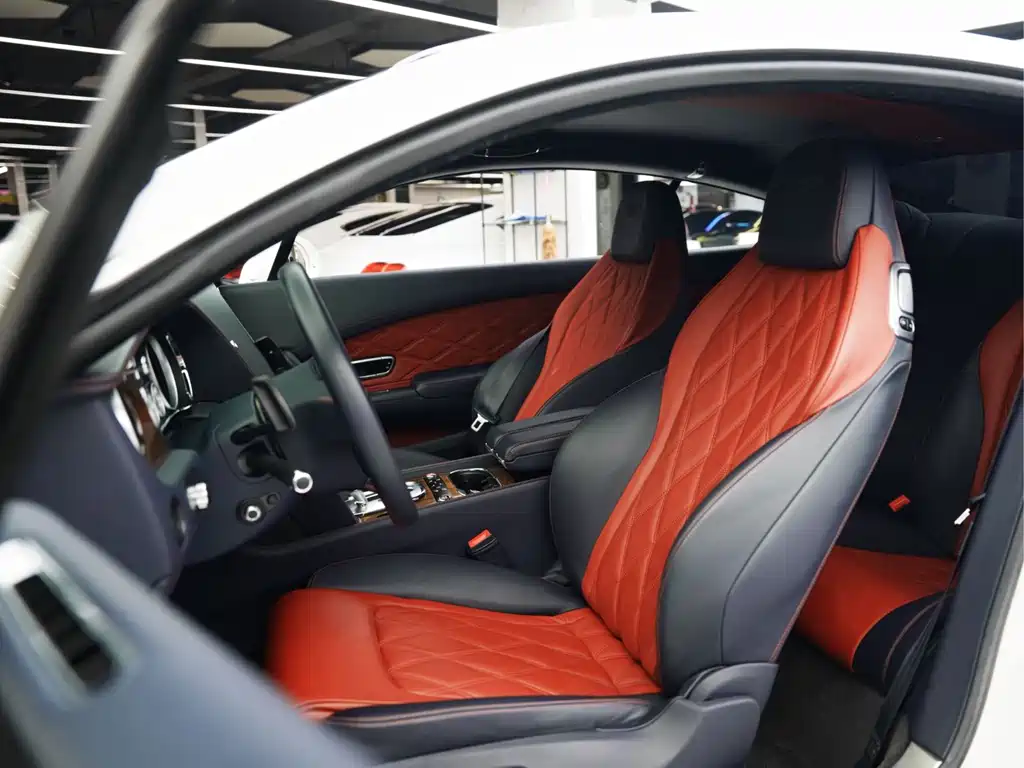 Continental GT 4.0 T GT V8 S Standard
