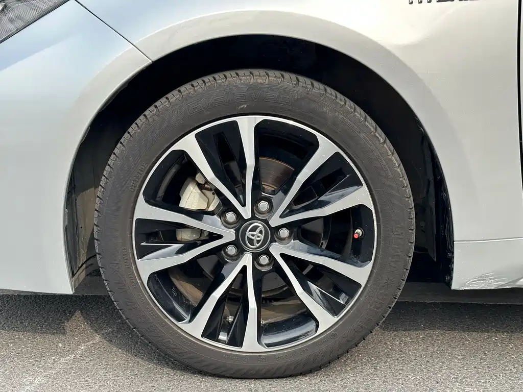 Levin Dual Engine 1.8 H E-CVT Sport