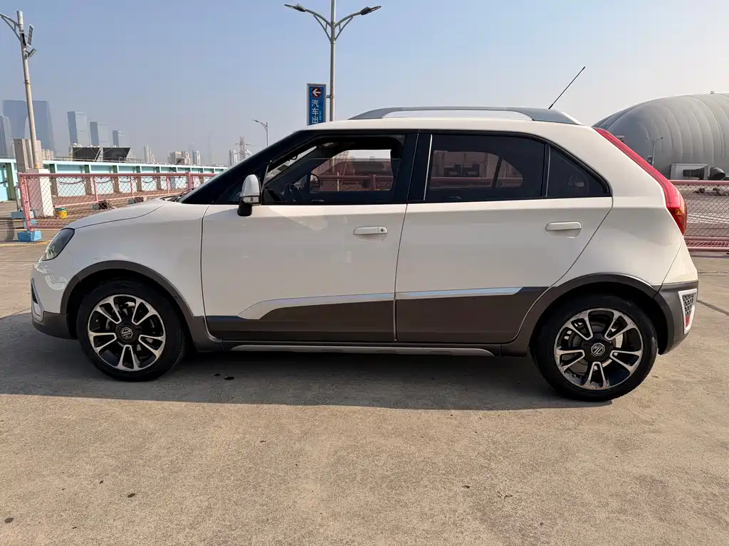 MG 3 SW 1.5 L AMT Elite