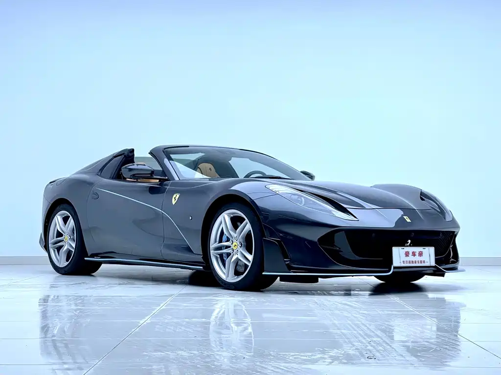 Ferrari 812 6.5 L GTS