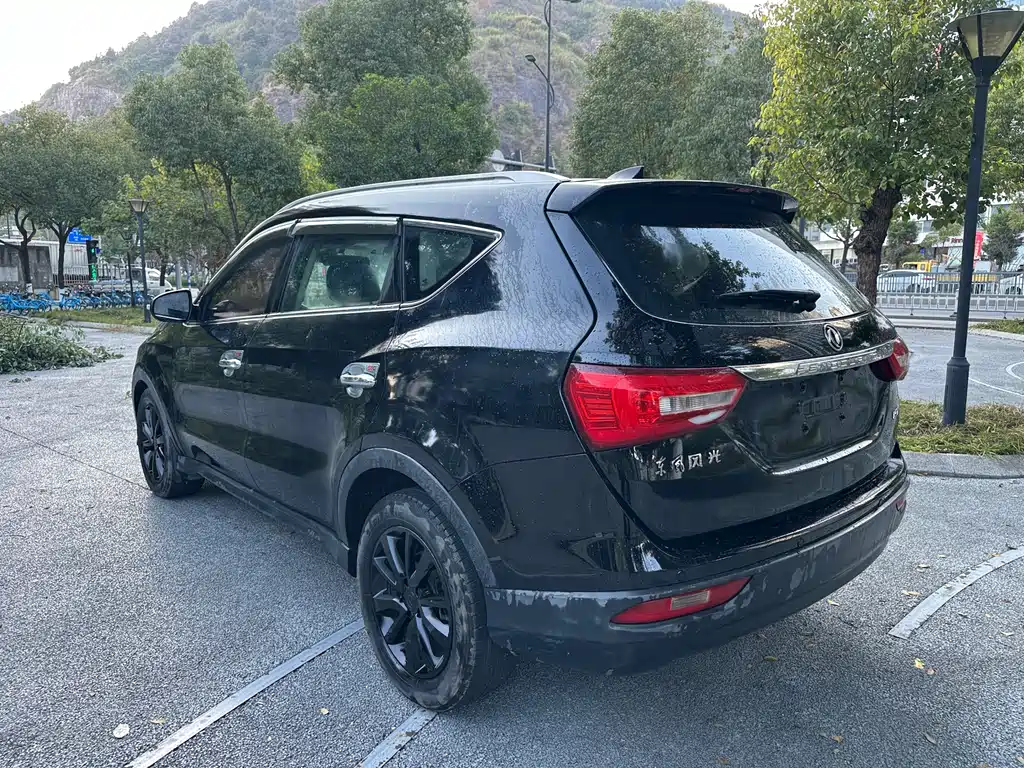 Fengguang 580 1.5 T Manual Comfort