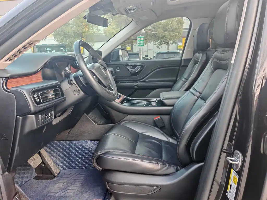 Aviator (Import) 飞行家进口 2020款 3.0 T V6全驱尊雅版