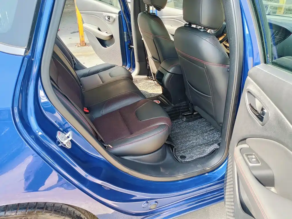 Ottimo 1.4 T Auto Sport