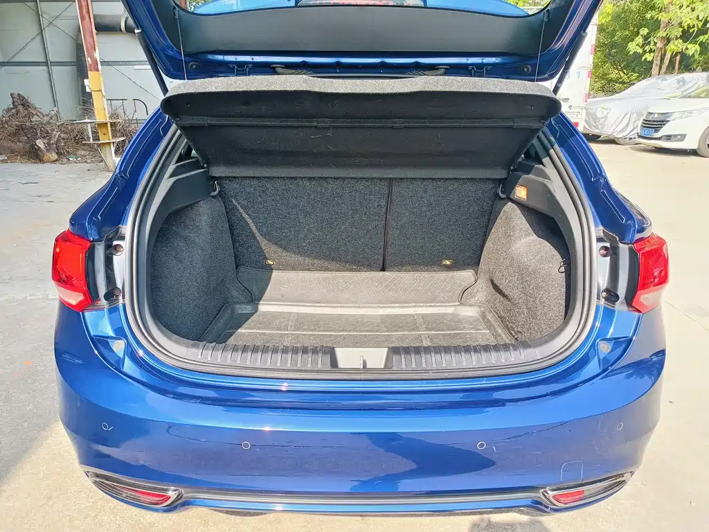 Ottimo 1.4 T Auto Sport