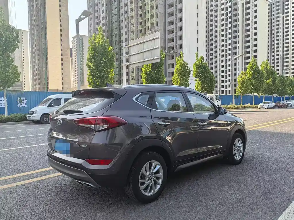 Tucson 1.6 T DCT 2 WD Intelligent
