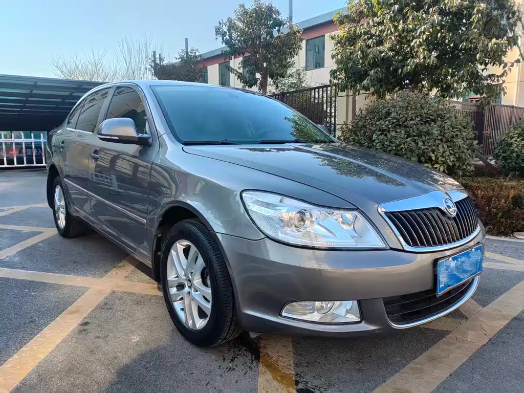 Octavia 明锐 2014款 1.8 TSI DSG逸俊版
