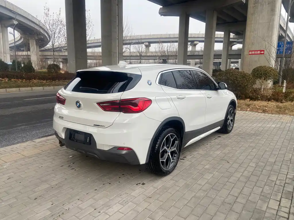 BMW X2 (Import) sDrive20 i M Offroad Package CN-VI