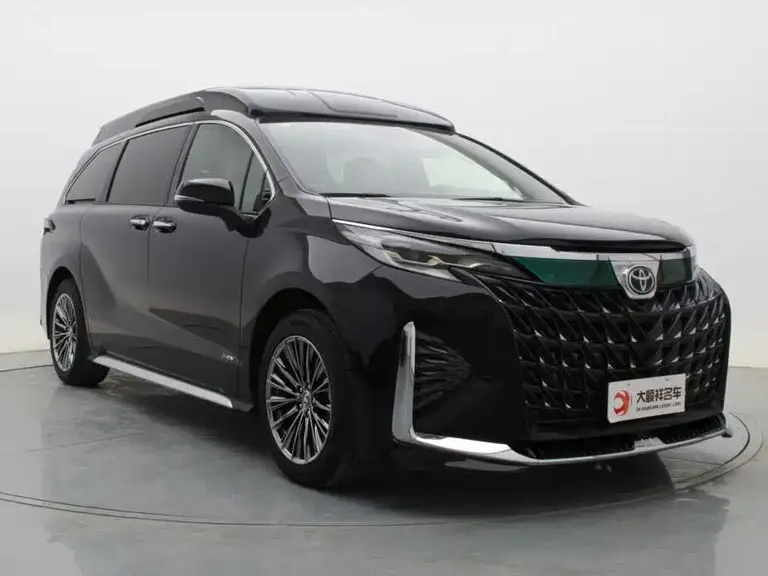 Toyota Granvia 2.5 L Hybrid Comfort