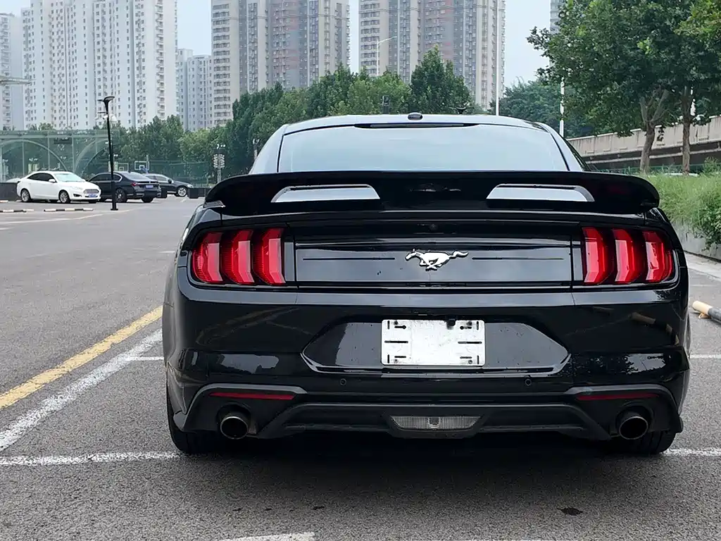 Mustang 2.3 L EcoBoost