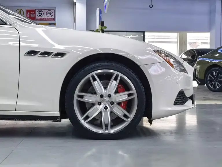 Maserati Quattroporte 3.0 T Standard