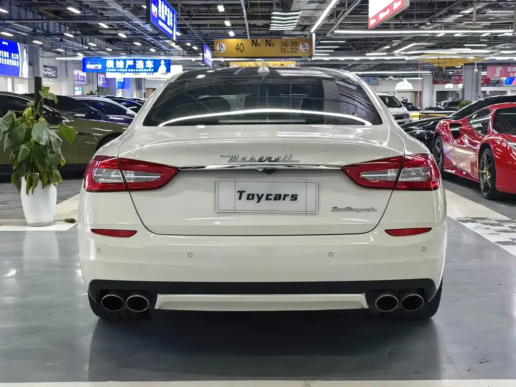 Quattroporte 3.0 T Standard