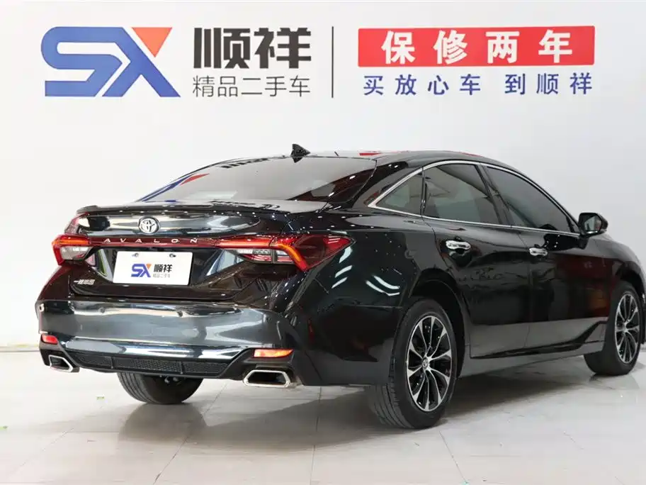 Avalon 2.5 L Luxury