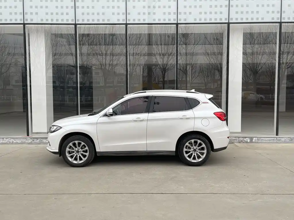 Haval H2 Red Label 1.5 T Manual 2 WD Comfort