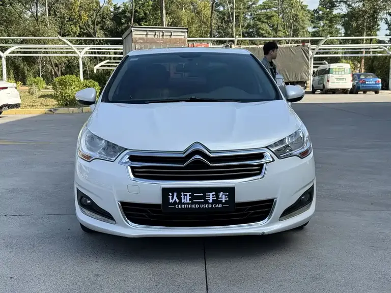 Citroën Citroen C4 L 1.8 L Smart Drive Auto Power Smart