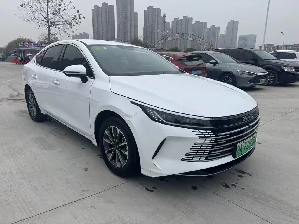 Destroyer 05 Glory DM-i 55 KM Luxury