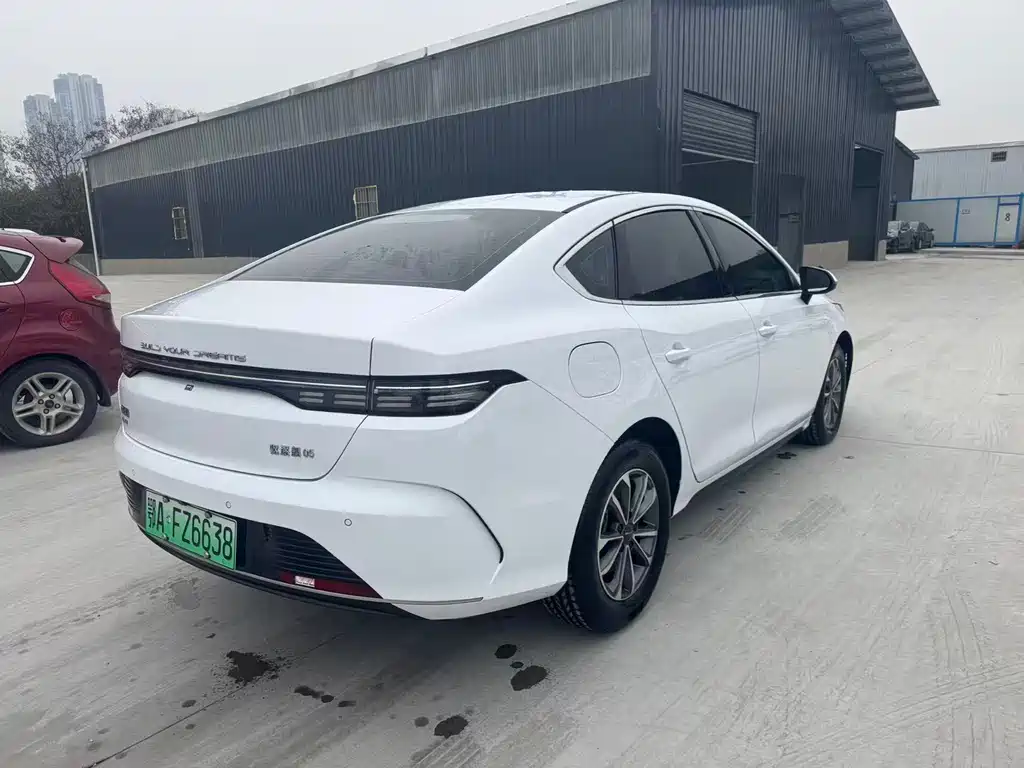 Destroyer 05 Glory DM-i 55 KM Luxury