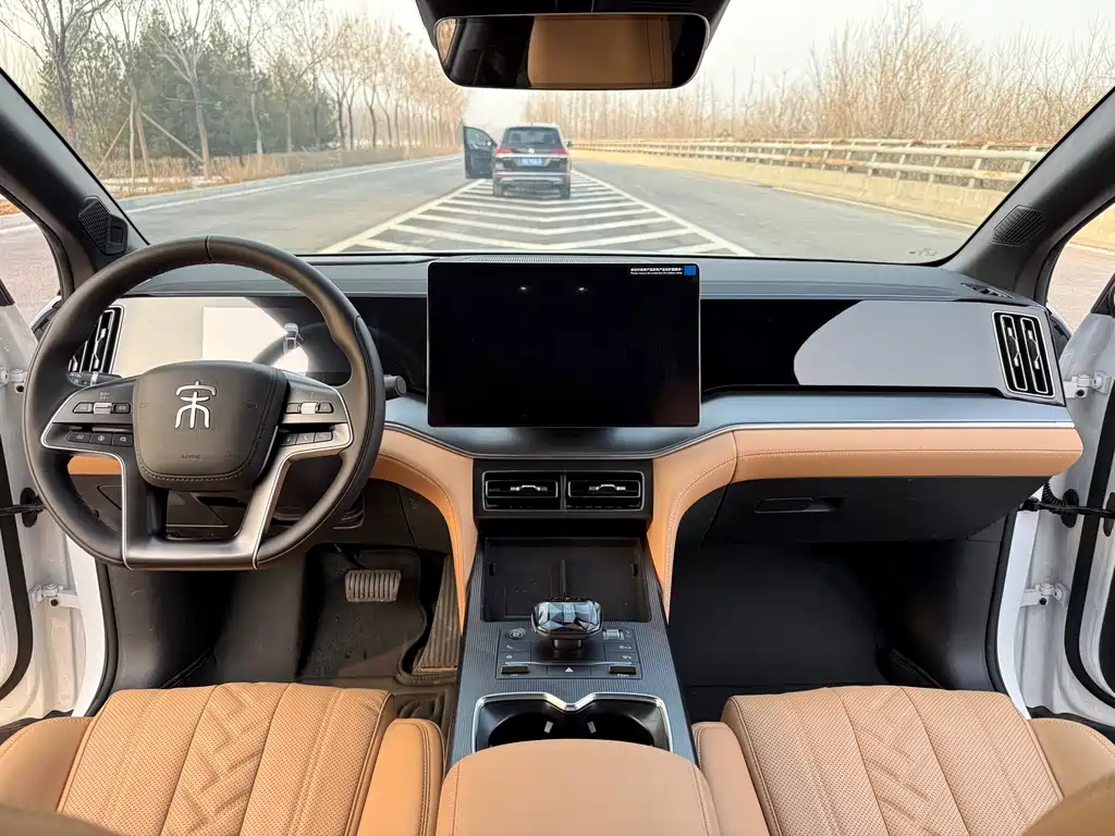 Song L DM-i Smart Drive 160 km Transcend
