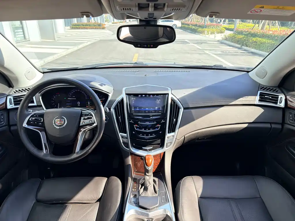 Cadillac SRX 3.0 L Luxury