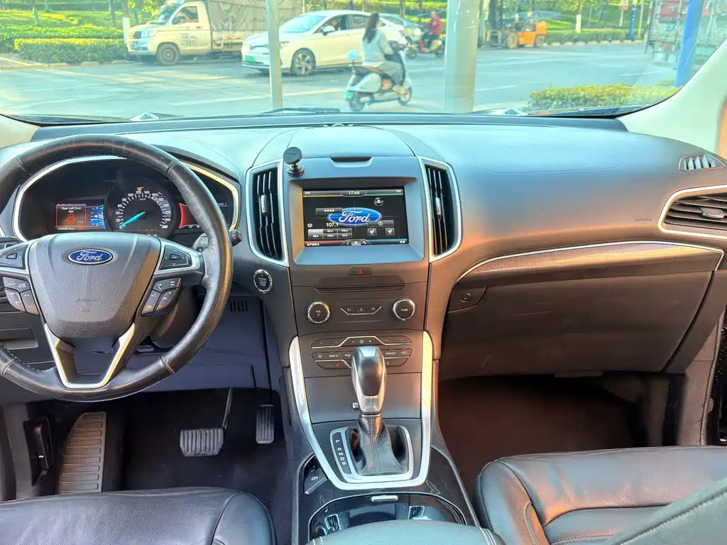 Edge 2.0 T GTDi 4 WD Grand Sharp