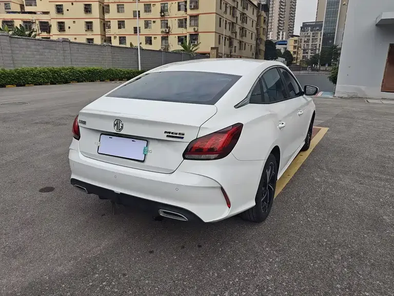 MG5 300 TGI DCT Youth Luxury Grand Enjoyment