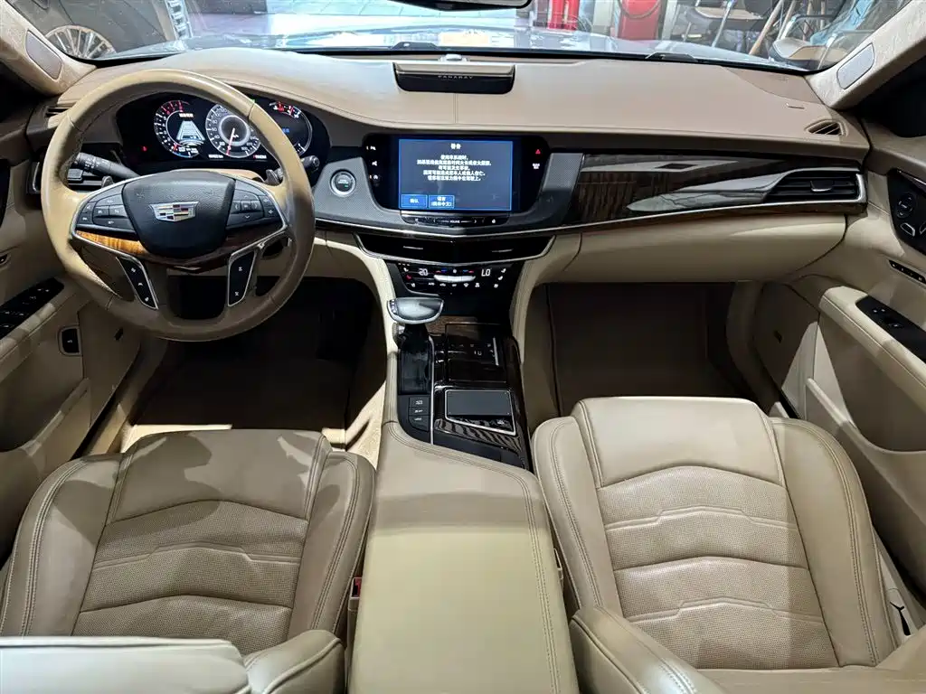 Cadillac CT6 40 T Platinum