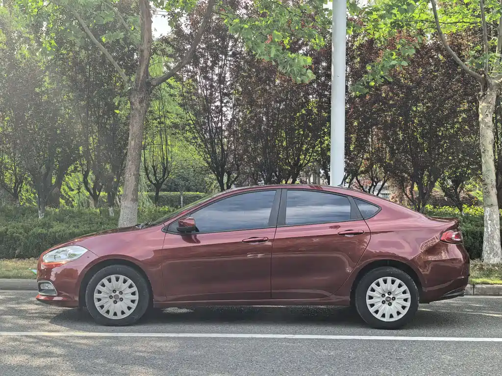 Viaggio 1.4 T Auto Joy