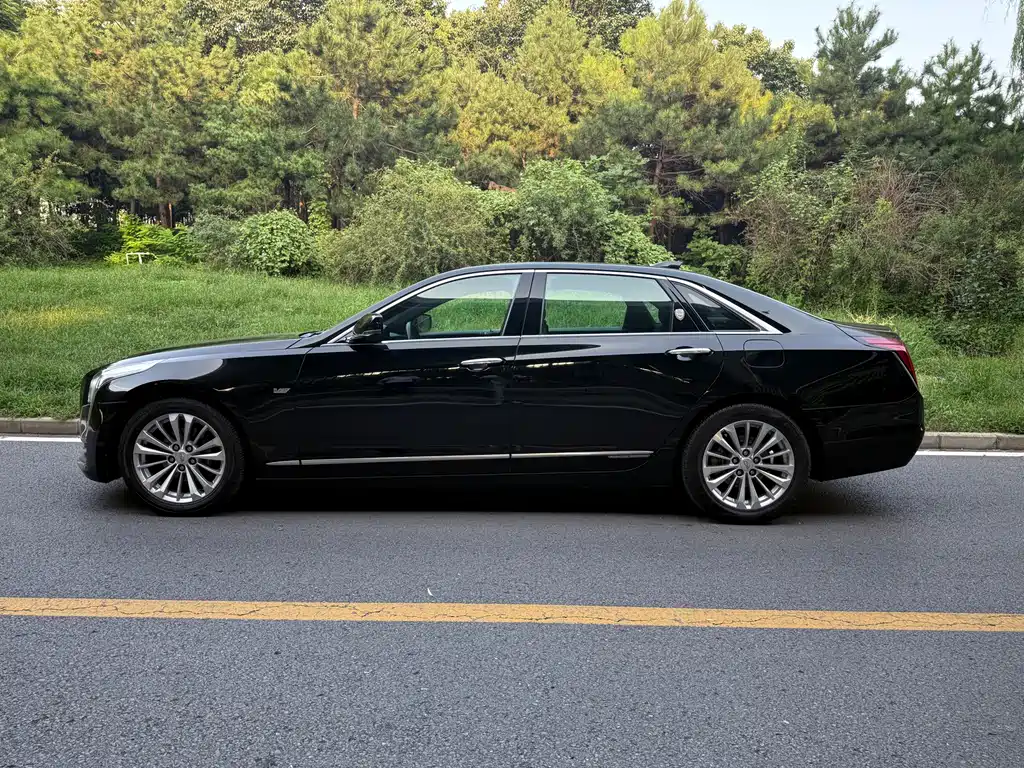 Cadillac CT6 Plug-in 30 E Elite
