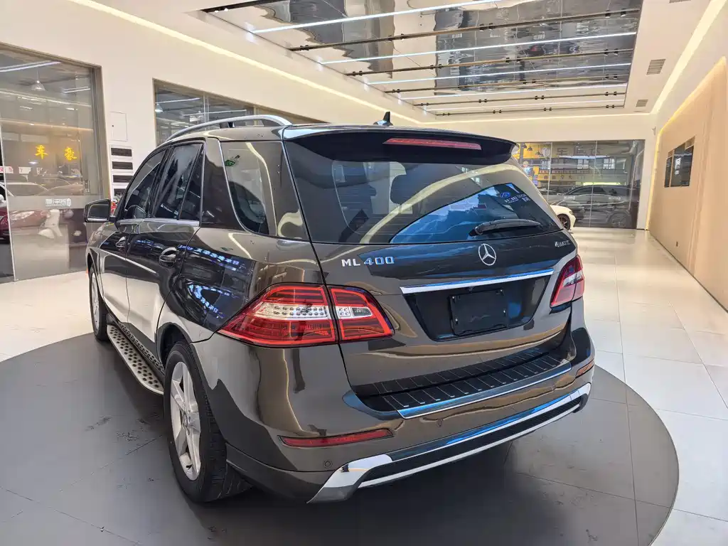 Mercedes-Benz M-Class ML 400 4 MATIC Dynamic