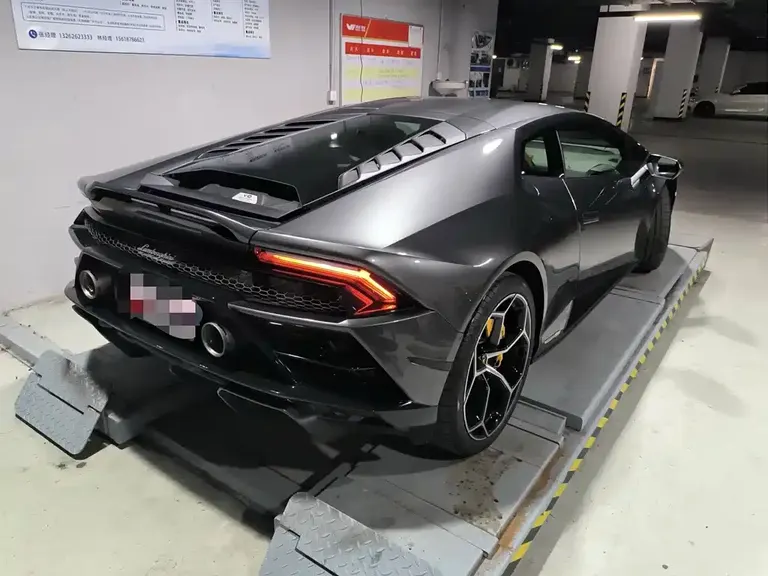 Lamborghini Huracán Huracán EVO RWD